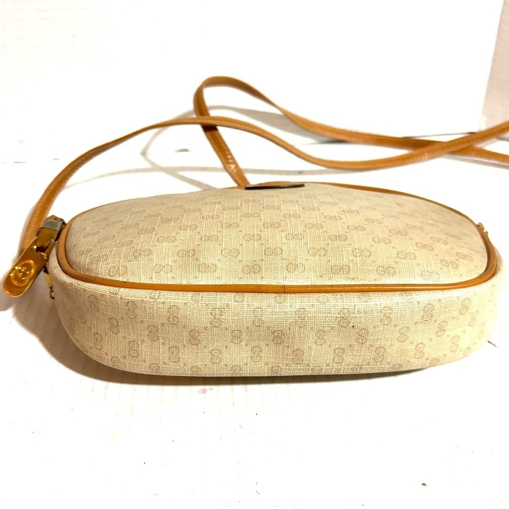 Gucci vintage monogram micro crossbody canvas/ leather bag - Picture 3 of 8